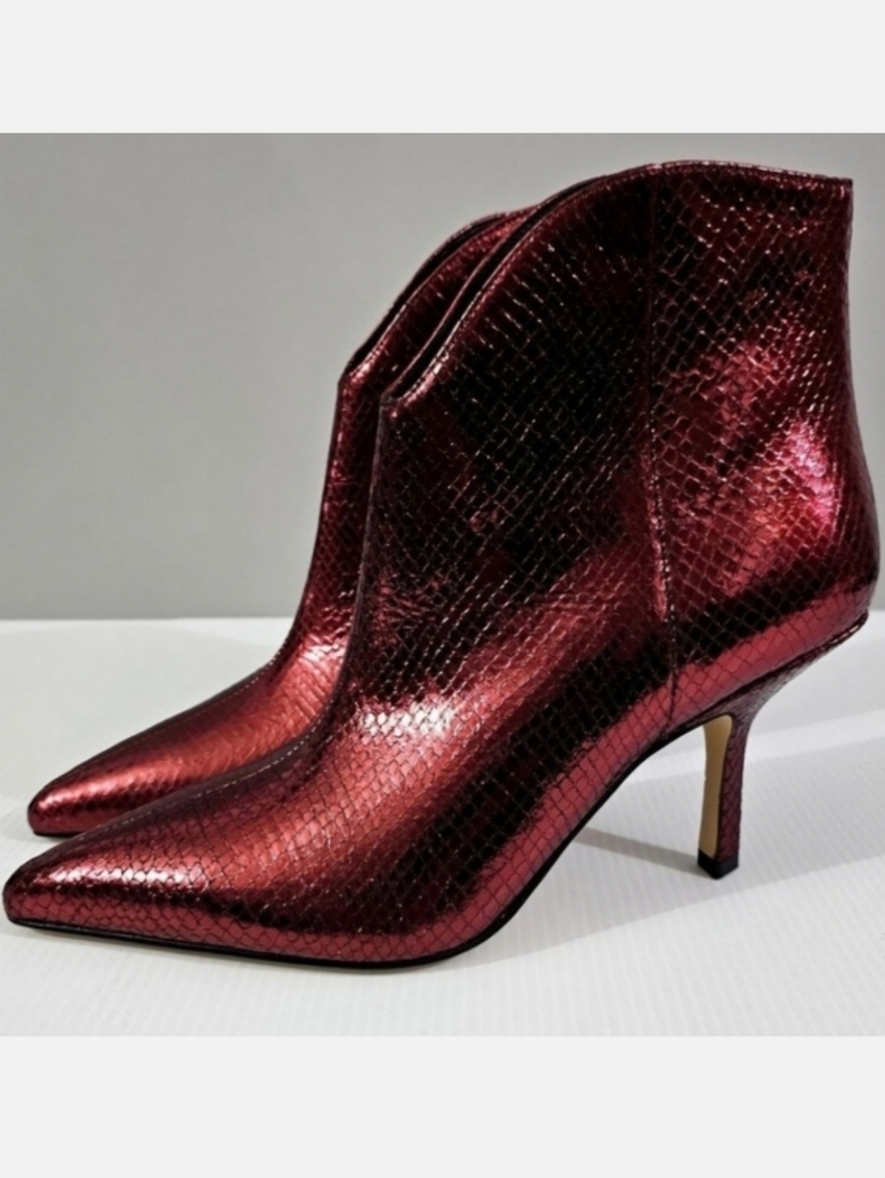 Marc Fisher LTD Haylian 2 Ankle Boot Size 7 Red Metallic Leather Snake Stiletto